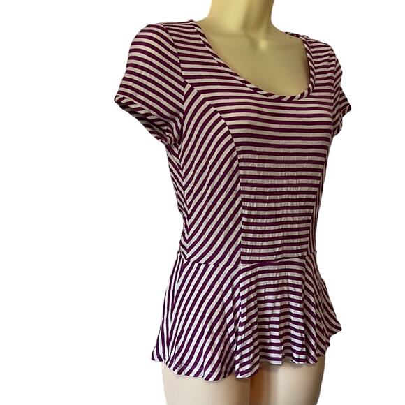 Elle Purple & White Knit Peplum Top Blouse Woman Size XS Striped Y2K Vibe - Picture 2 of 10